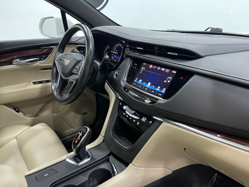 2017 Cadillac XT5 Image 20