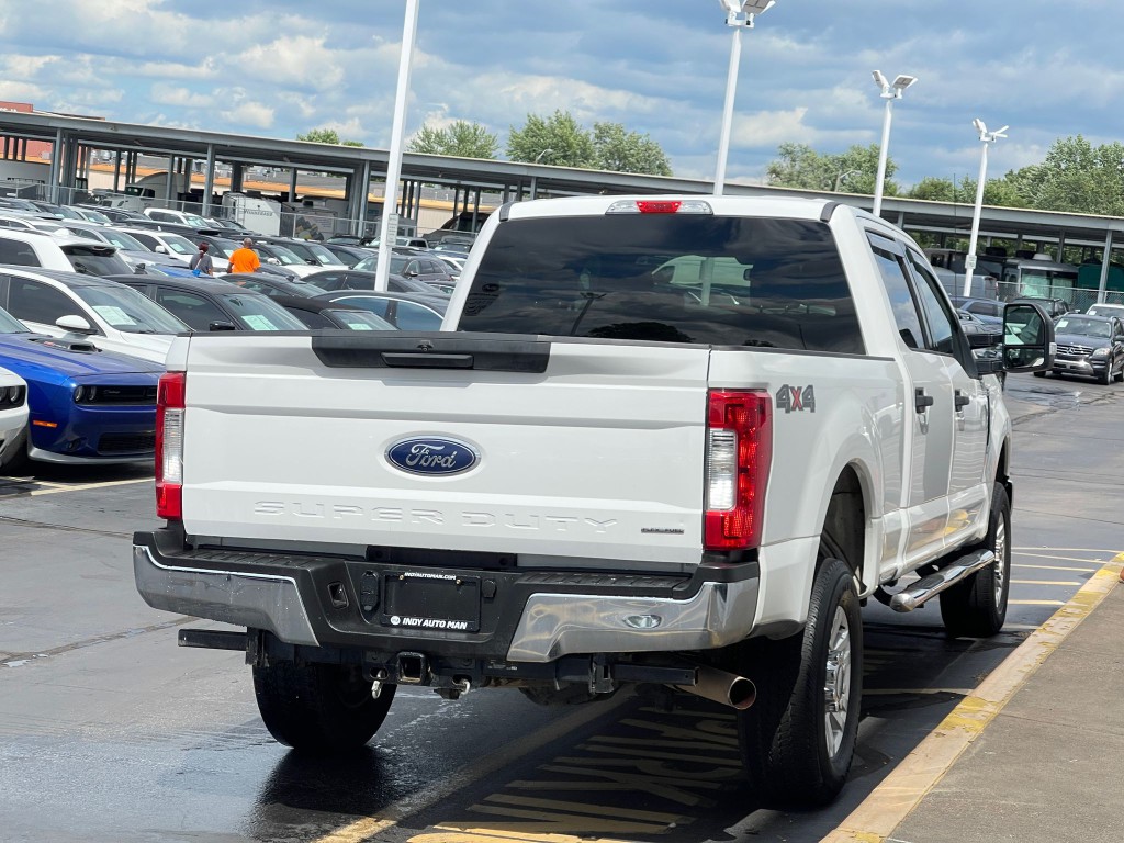 2017 Ford F-250 Image 3