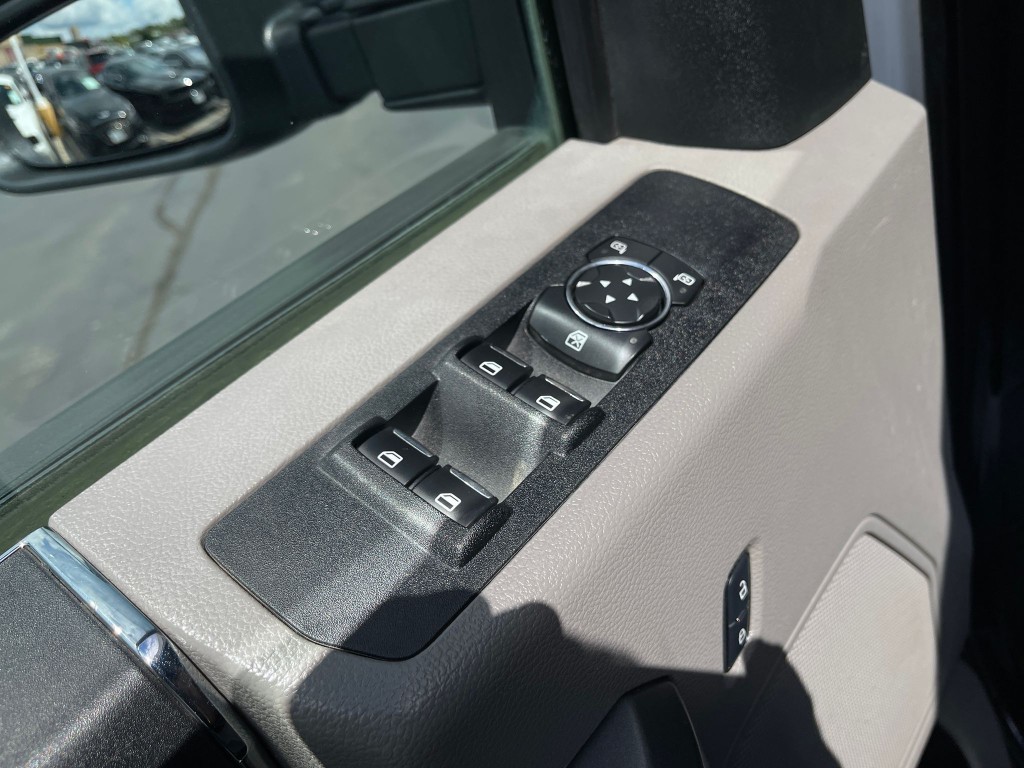 2017 Ford F-250 Image 12