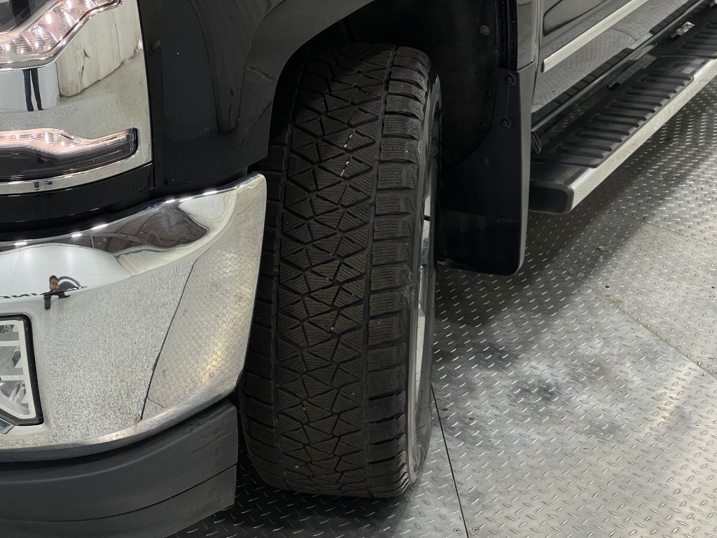 2017 Chevrolet Silverado 1500 Image 32