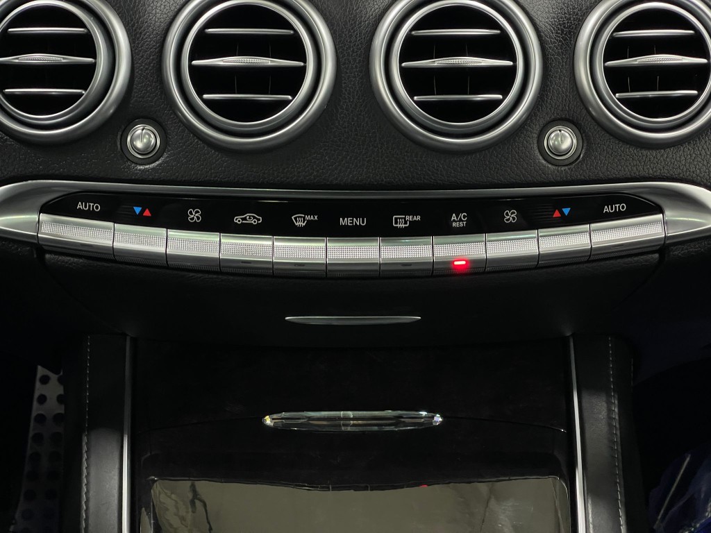 2017 Mercedes-Benz S-Class Image 25