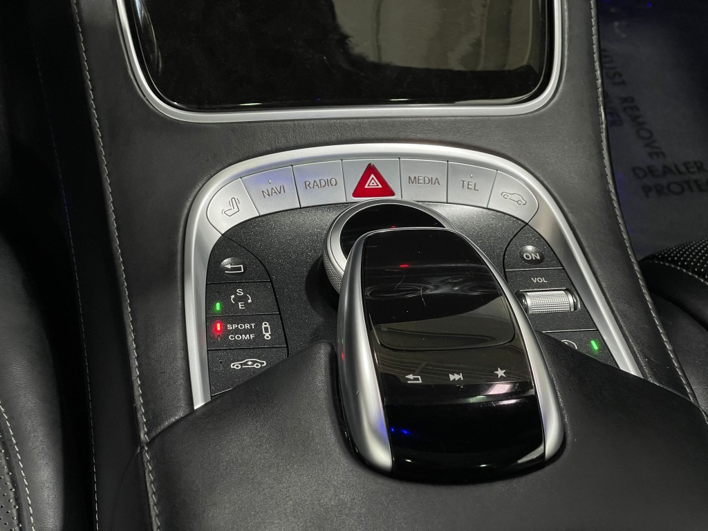 2017 Mercedes-Benz S-Class Image 26