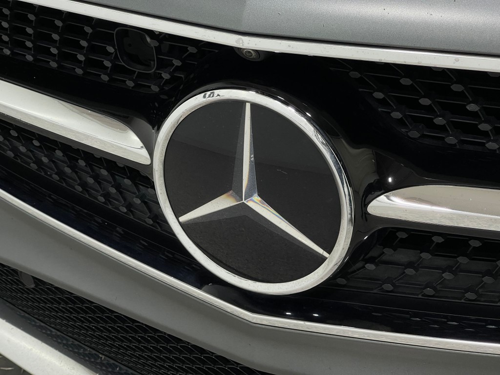 2017 Mercedes-Benz S-Class Image 39
