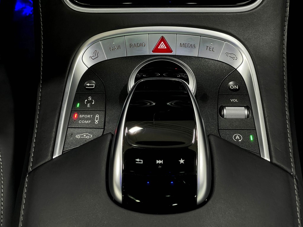 2017 Mercedes-Benz S-Class Image 26