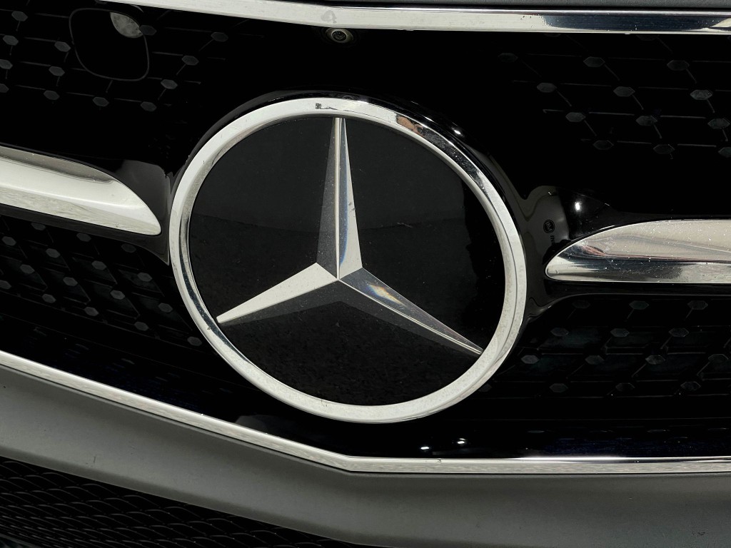 2017 Mercedes-Benz S-Class Image 39