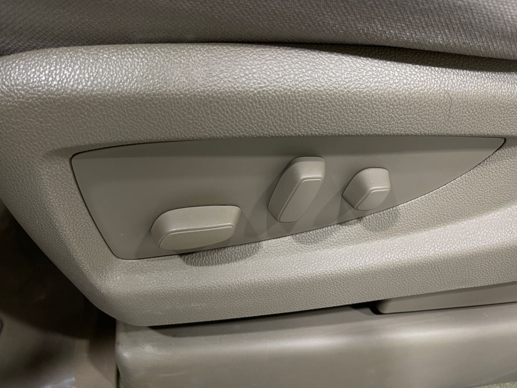 2016 GMC Yukon Image 15