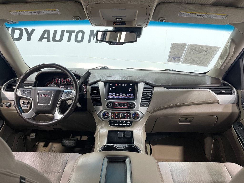 2016 GMC Yukon Image 17