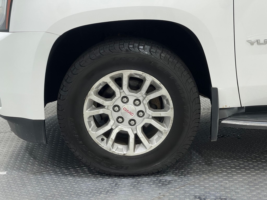 2016 GMC Yukon Image 34