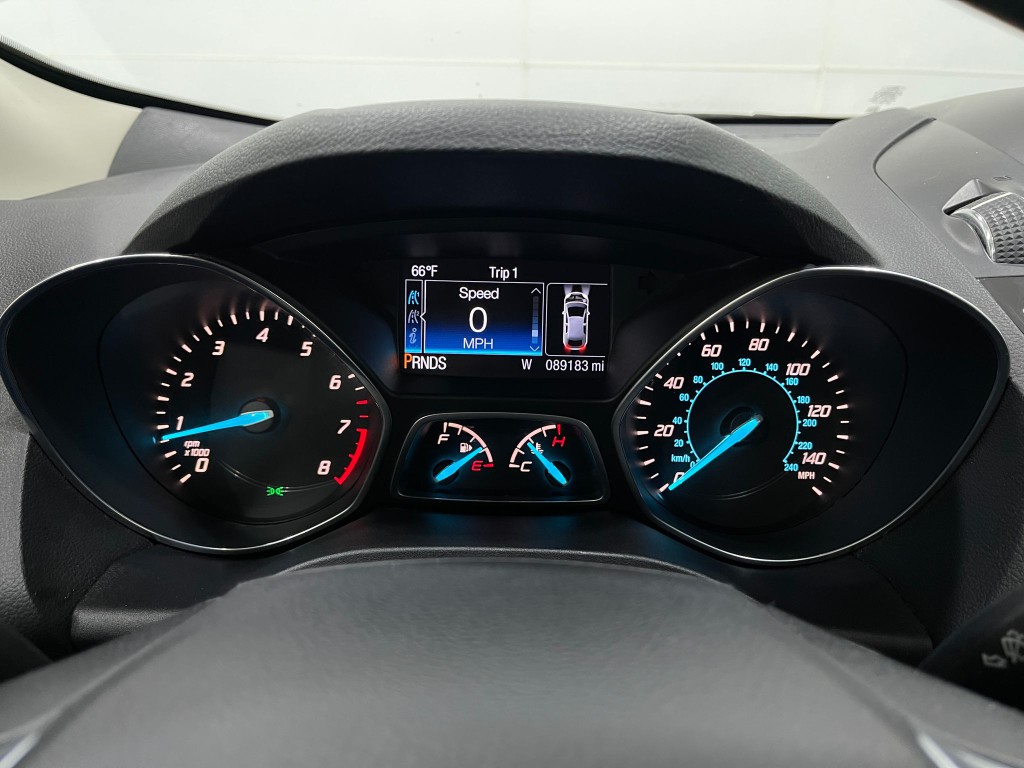 2016 Ford Escape Image 21