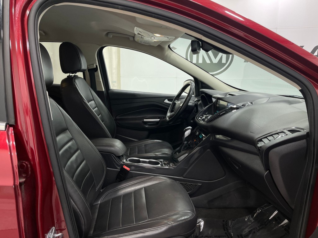 2016 Ford Escape Image 30