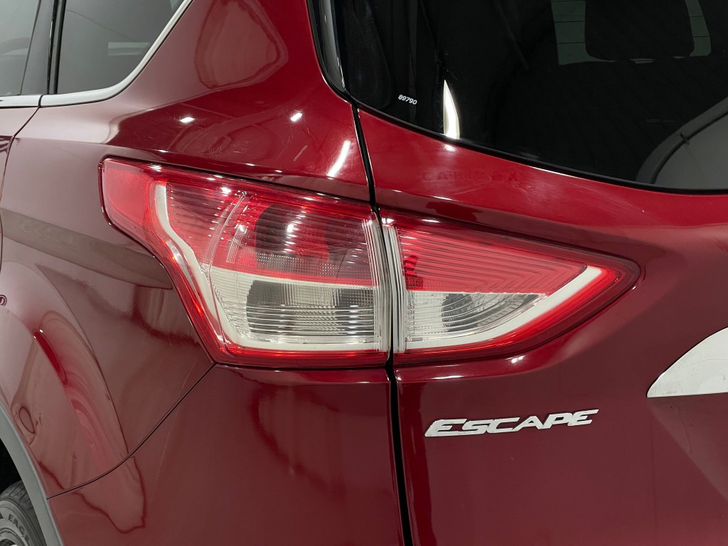2016 Ford Escape Image 32