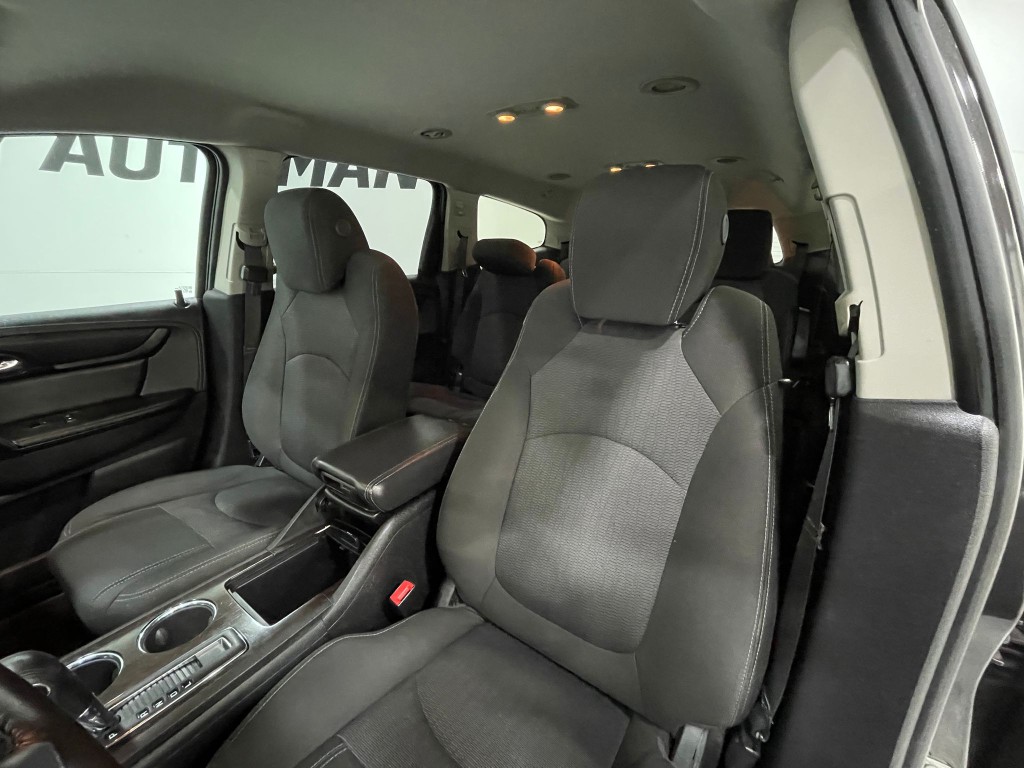 2016 Chevrolet Traverse Image 12