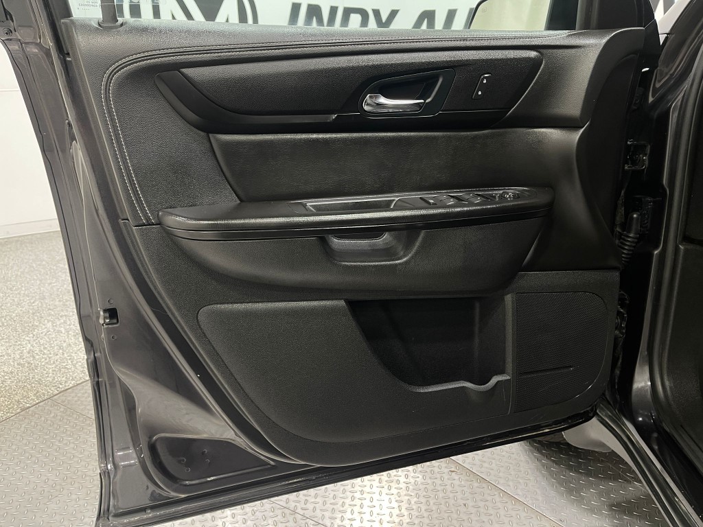 2016 Chevrolet Traverse Image 13
