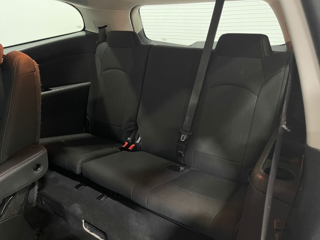 2016 Chevrolet Traverse Image 30