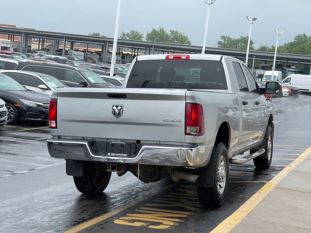 2016 RAM 3500 Image 3