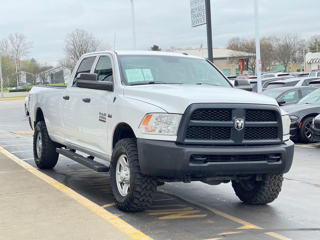 2016 RAM 2500 Image 2