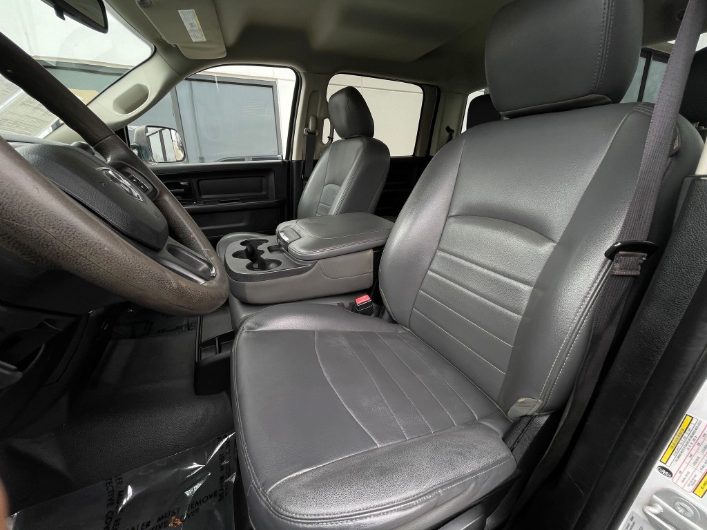 2016 RAM 2500 Image 11