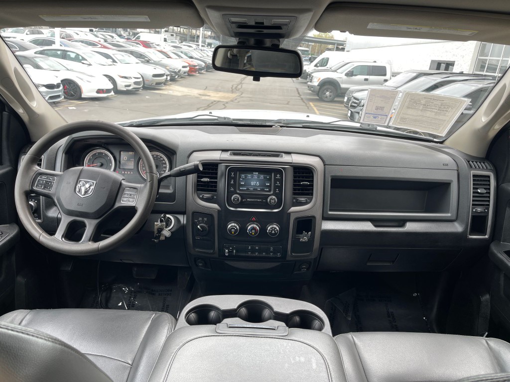 2016 RAM 2500 Image 16