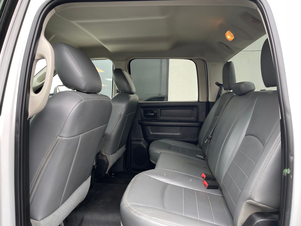 2016 RAM 2500 Image 27