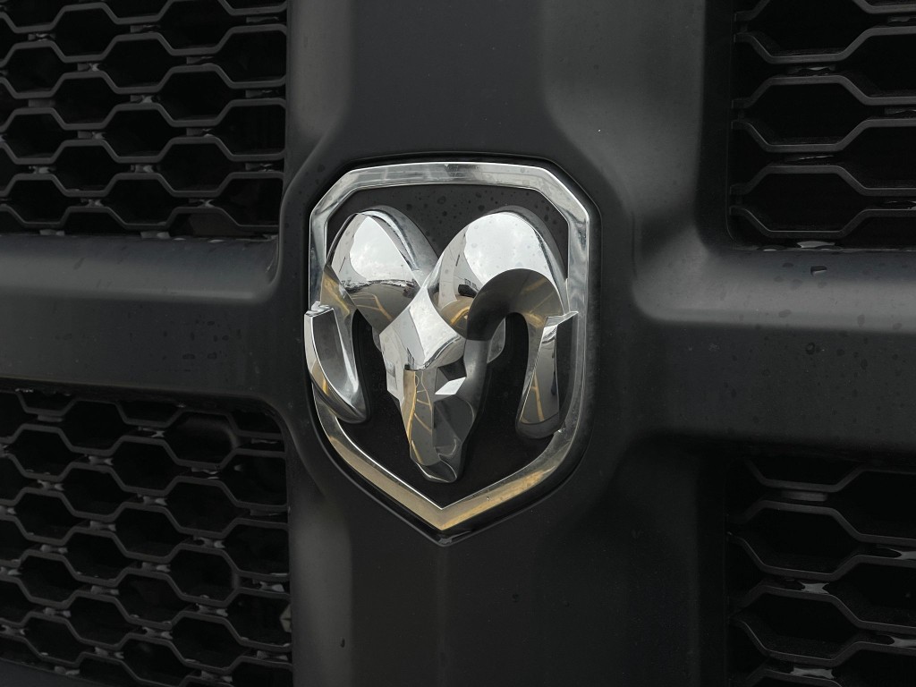 2016 RAM 2500 Image 33