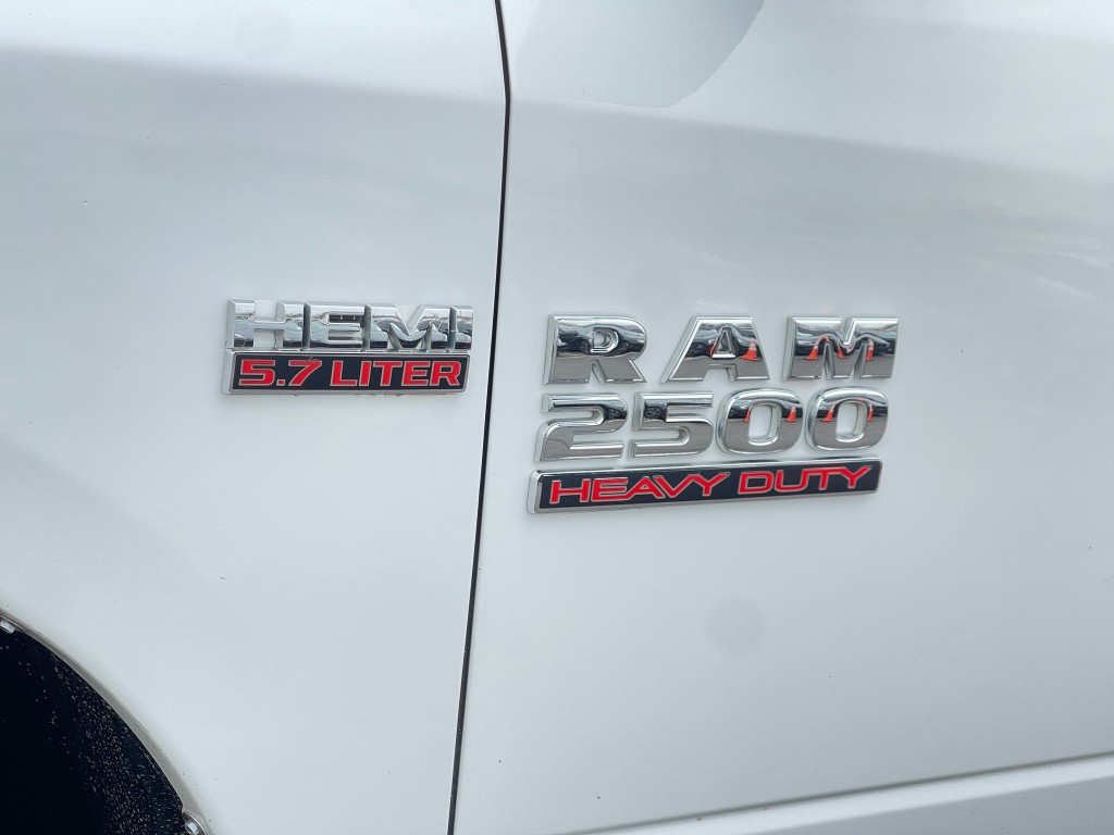 2016 RAM 2500 Image 34