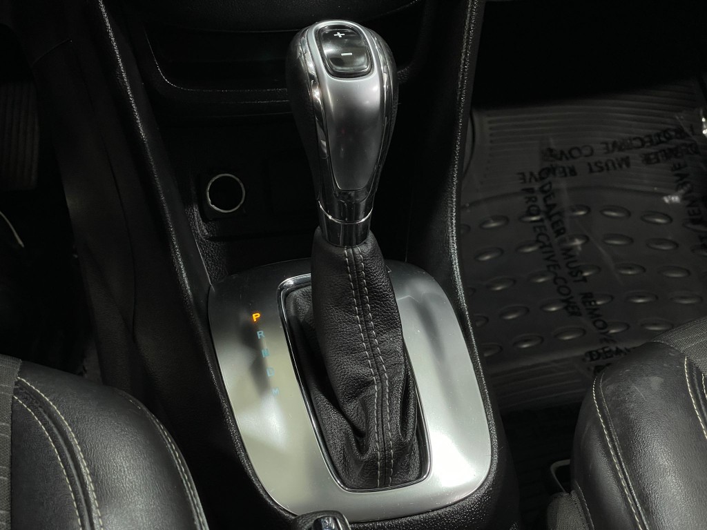2016 Buick Enclave Image 28