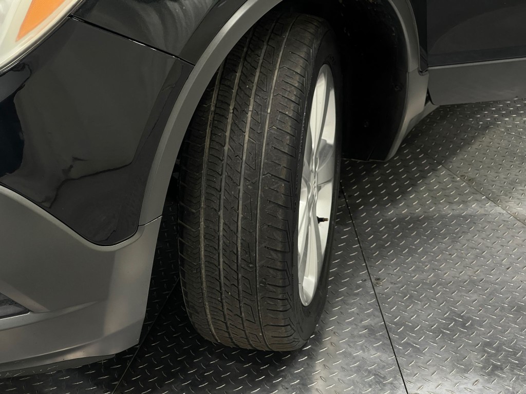 2016 Buick Enclave Image 35