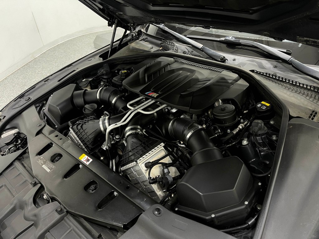 2015 BMW M6 Image 27
