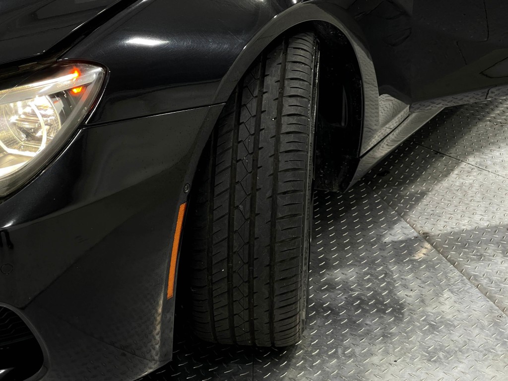 2015 BMW M6 Image 35