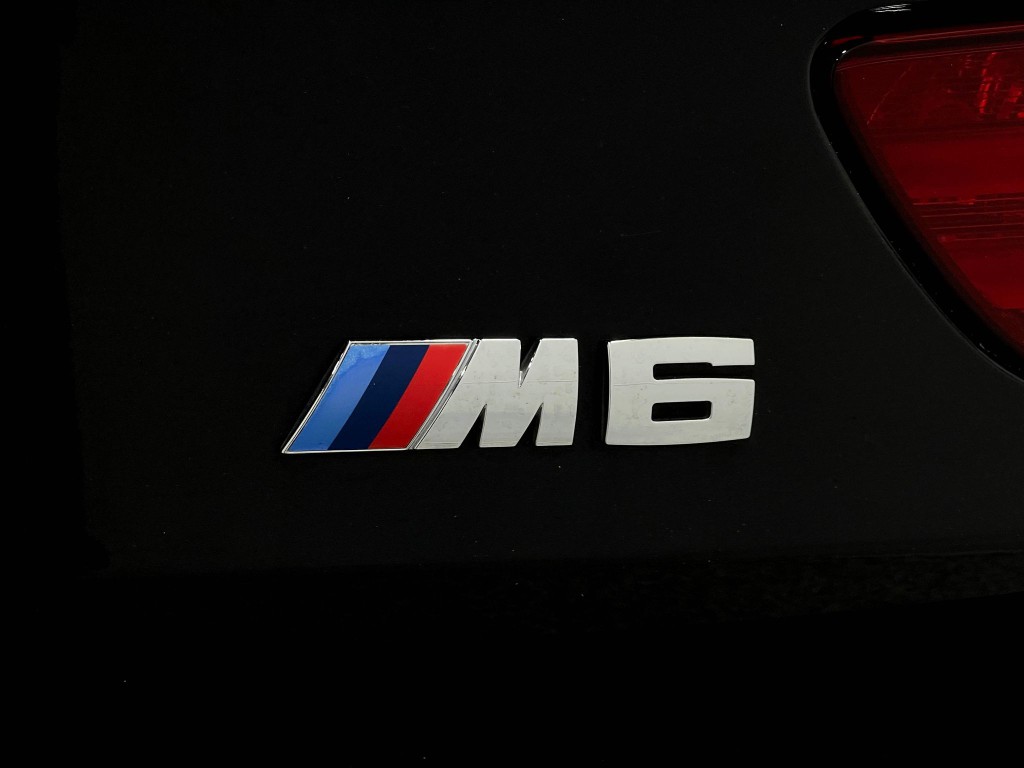 2015 BMW M6 Image 38