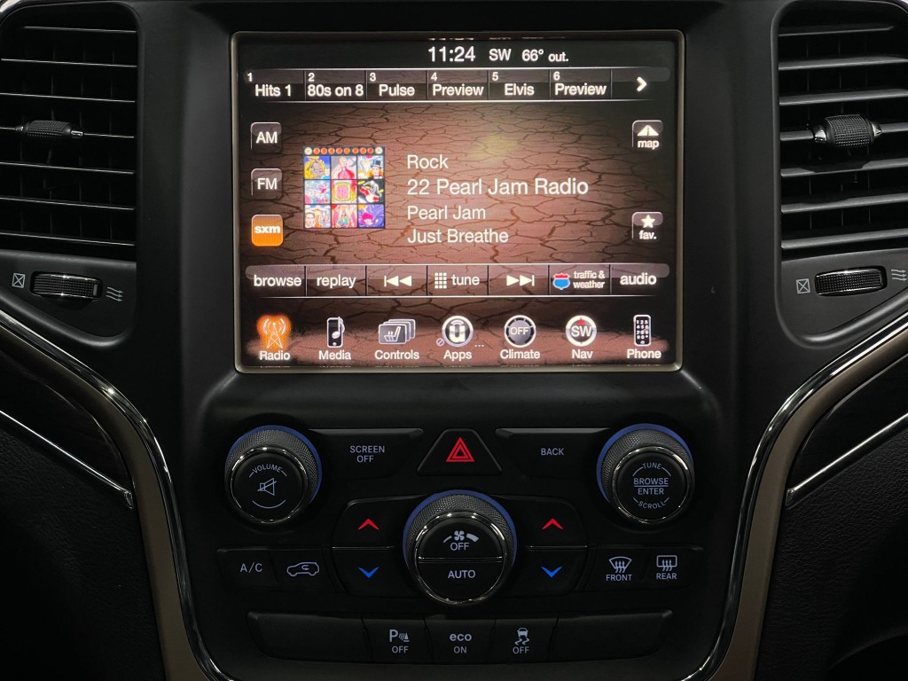 2015 Jeep Grand Cherokee Image 25