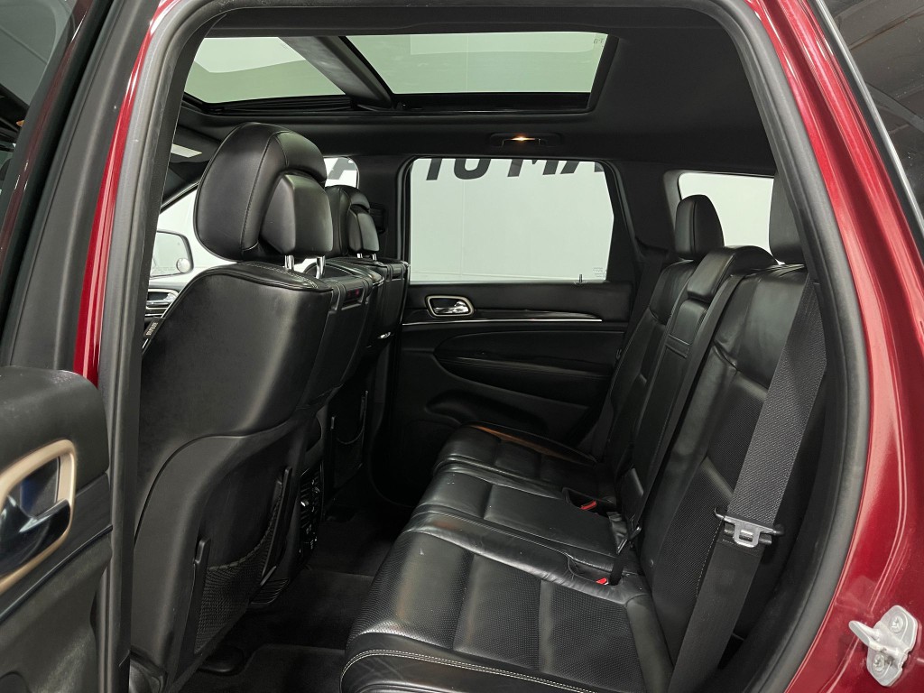 2015 Jeep Grand Cherokee Image 30