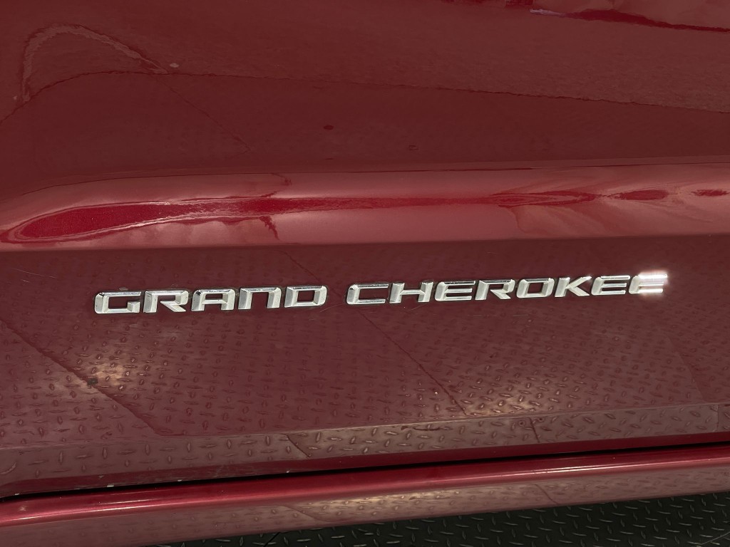 2015 Jeep Grand Cherokee Image 39