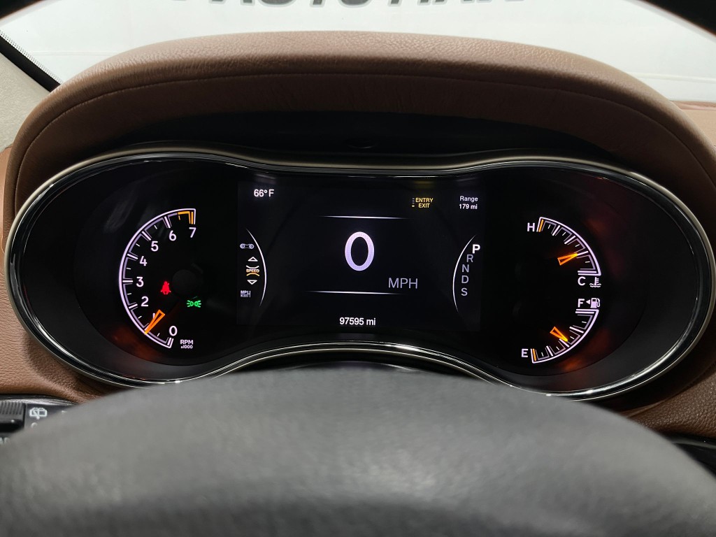 2015 Jeep Grand Cherokee Image 23