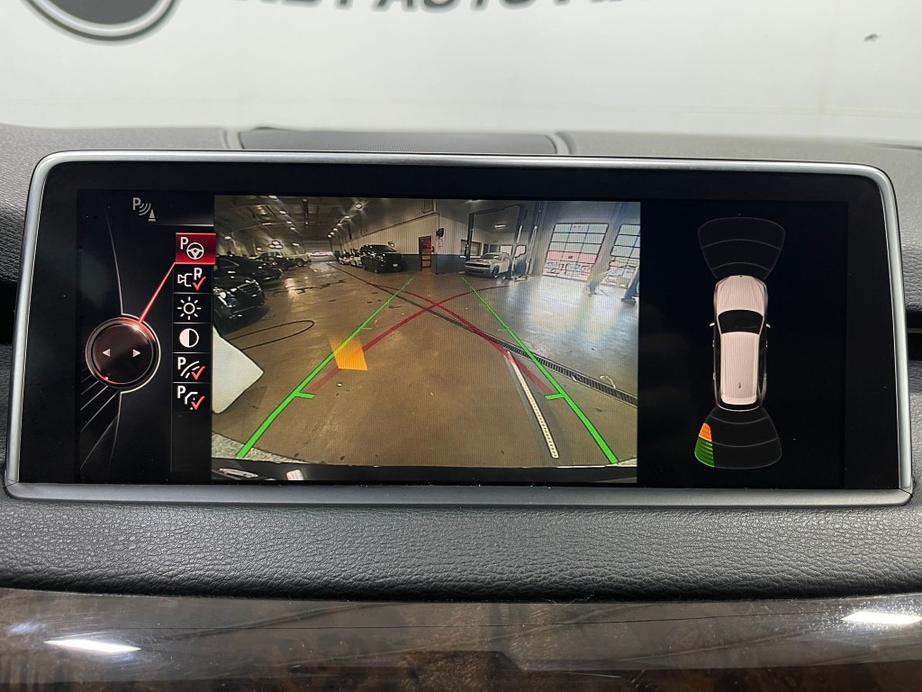 2015 BMW X5 Image 11