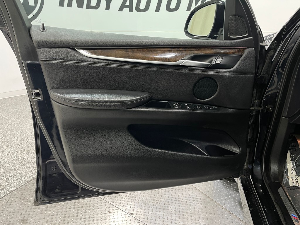 2015 BMW X5 Image 15
