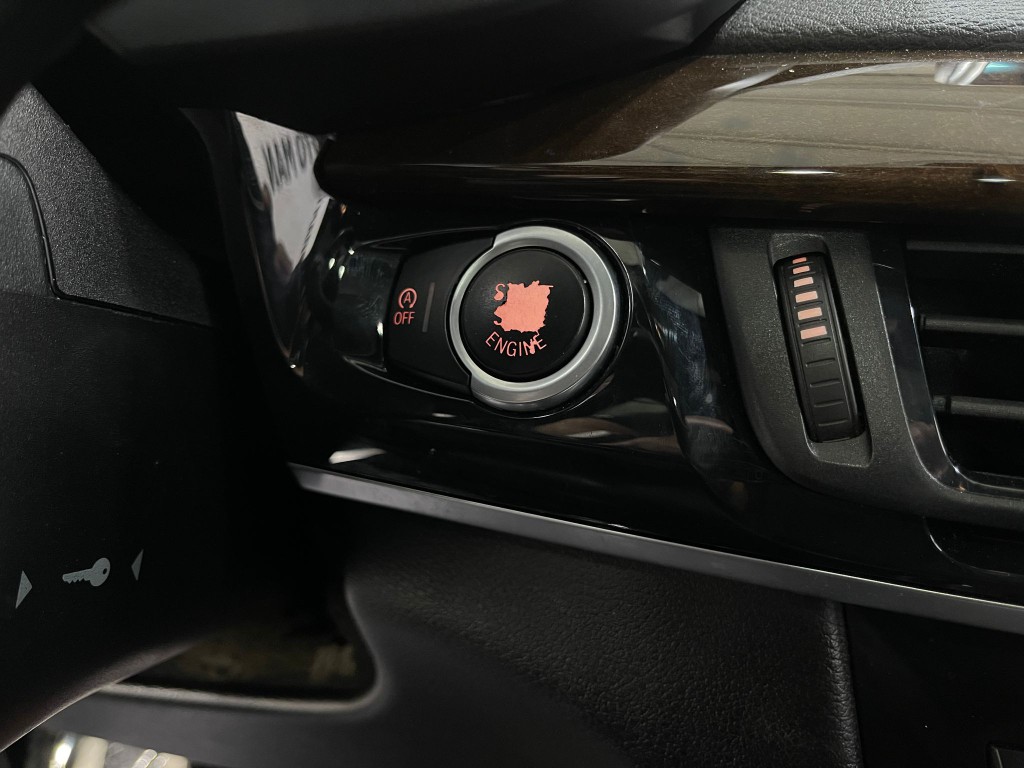 2015 BMW X5 Image 21