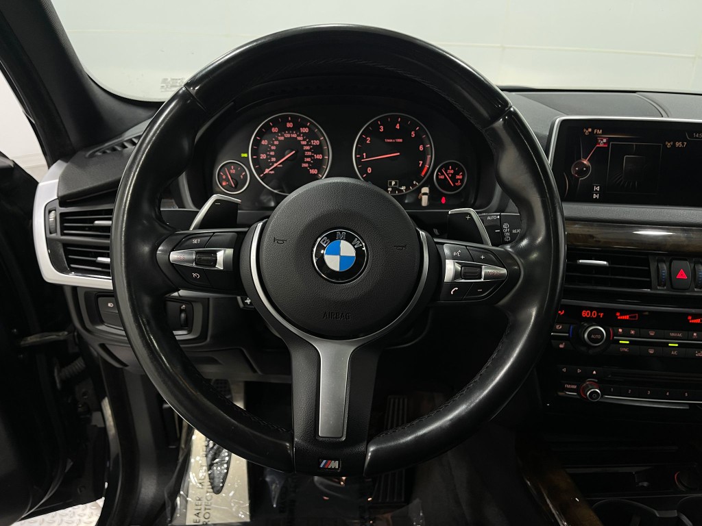 2015 BMW X5 Image 22