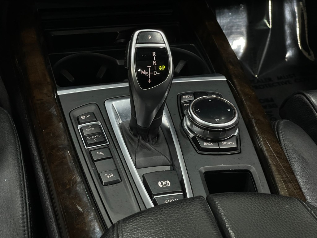 2015 BMW X5 Image 29