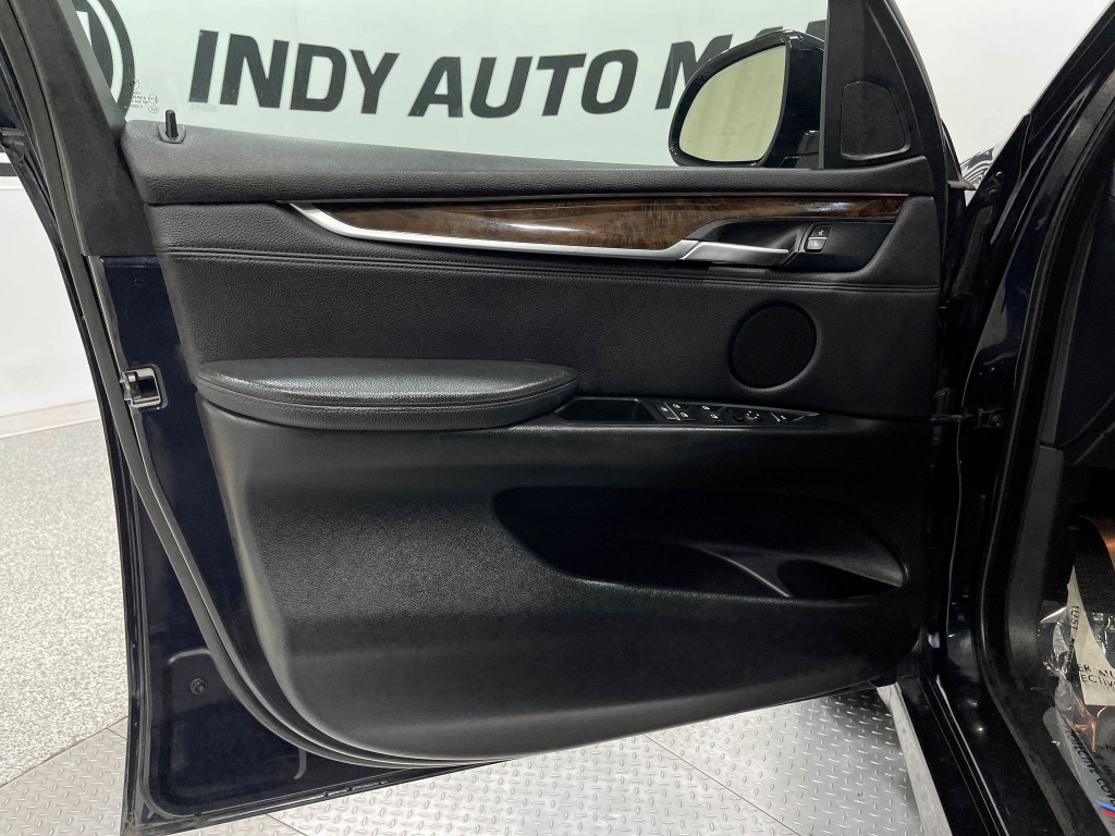 2015 BMW X5 Image 15