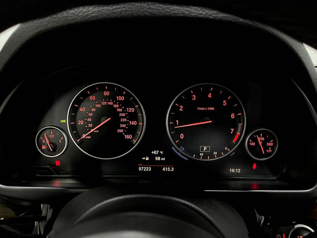 2015 BMW X5 Image 23