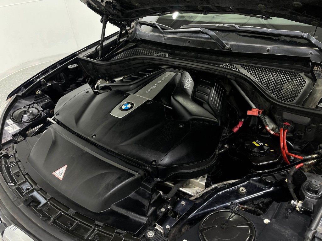 2015 BMW X5 Image 28