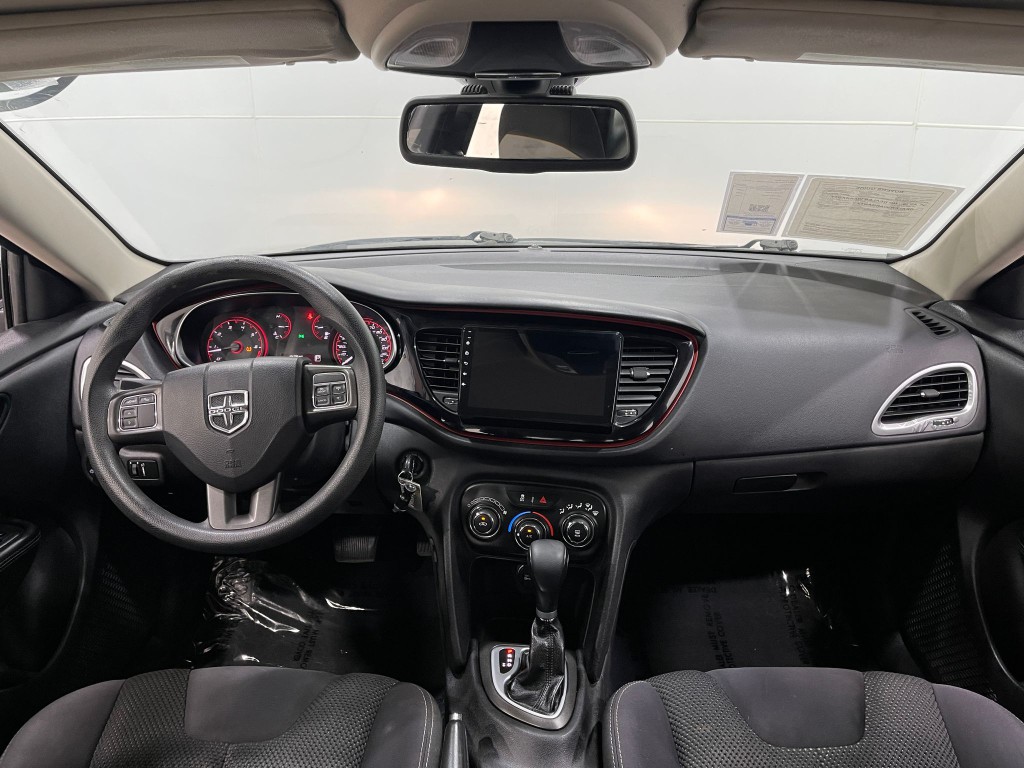 2015 Dodge Dart Image 16