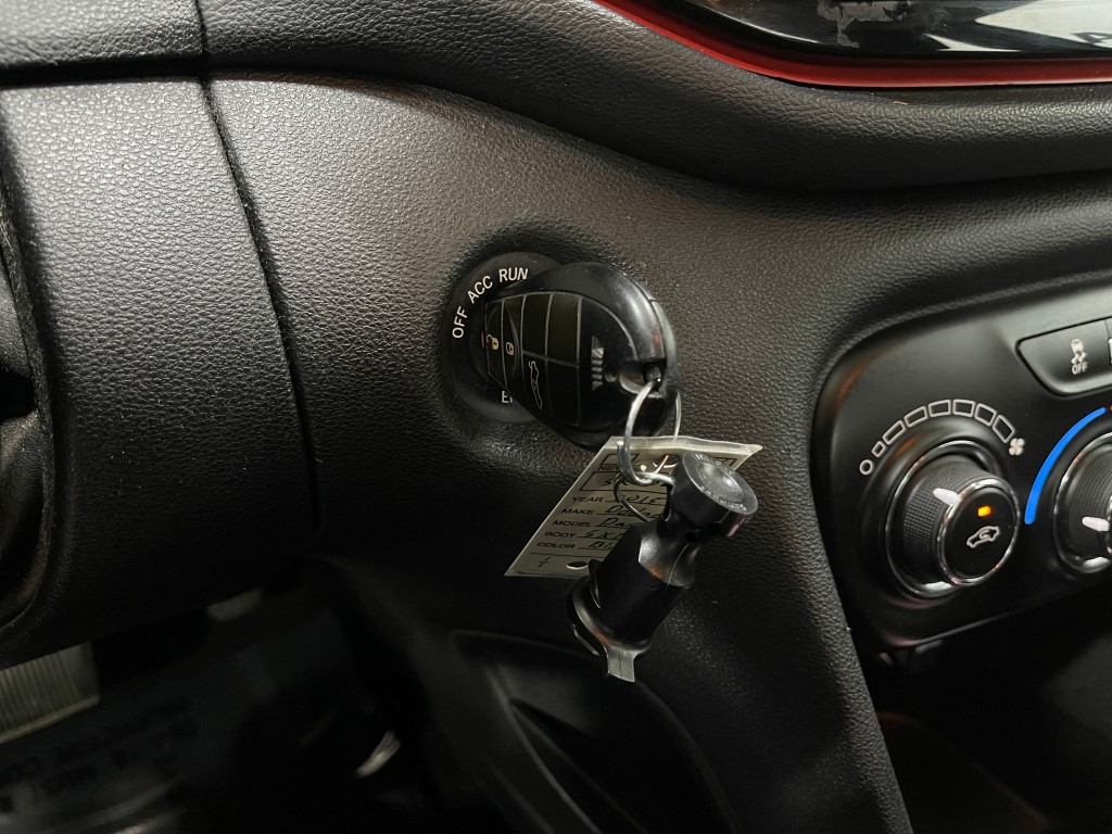 2015 Dodge Dart Image 18