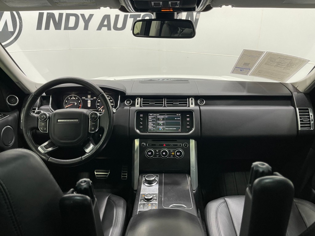 2015 Land Rover Range Rover Image 18