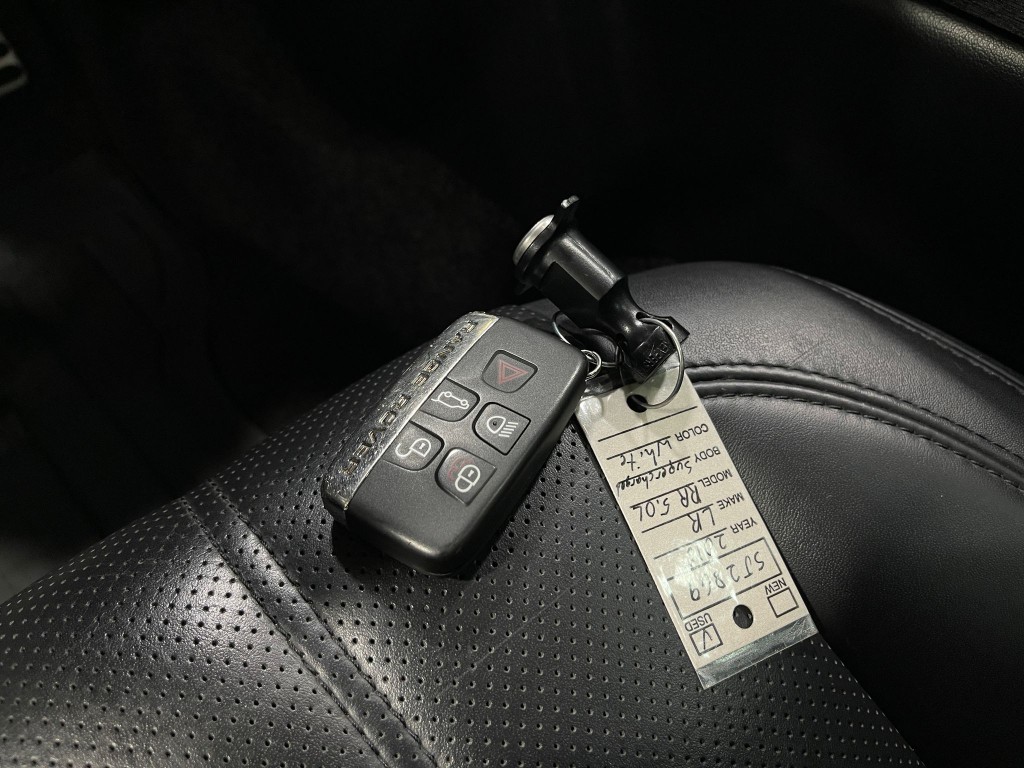 2015 Land Rover Range Rover Image 35