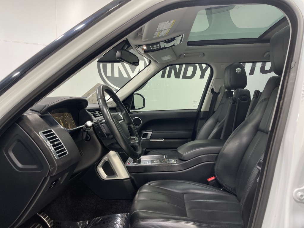 2015 Land Rover Range Rover Image 12