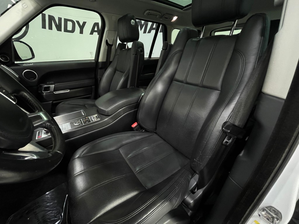 2015 Land Rover Range Rover Image 13