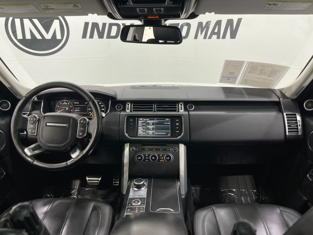2015 Land Rover Range Rover Image 18