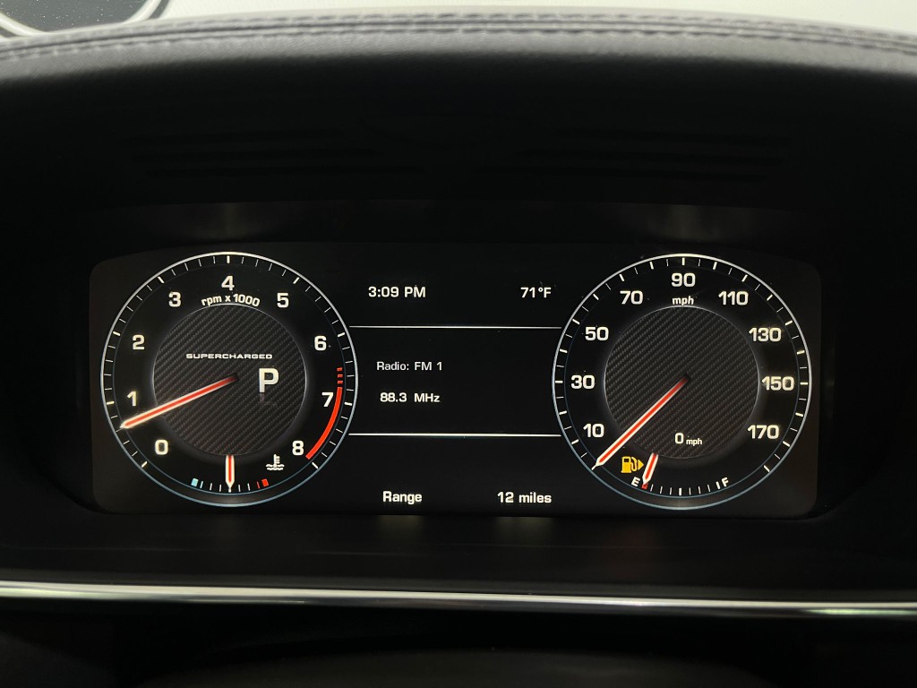 2015 Land Rover Range Rover Image 22